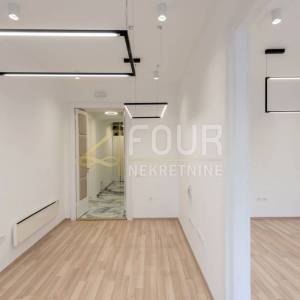 Zakup, Rijeka, Centar, poslovni prostor, 87.02m2