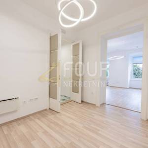 Zakup, Rijeka, Centar, poslovni prostor, 87.02m2