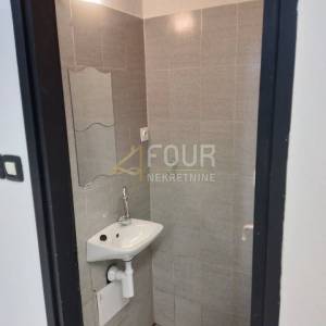 Zakup, Rijeka, Krimeja, poslovni prostor 30m2