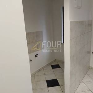 Zakup, Rijeka, Krimeja, poslovni prostor 30m2