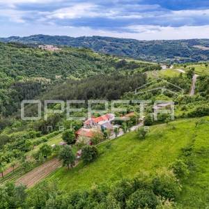 Zamask, Zamask, 2.553,00 m2, 190.000,00 EUR