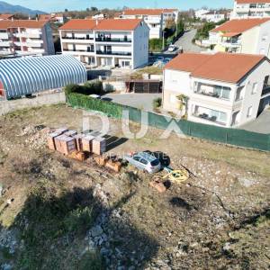 ZAMET (GORNJI), SRDOČI, MARINIĆI- građevinski teren 1000m2 za stambenu zgradu – stanove / obiteljsku kuću 