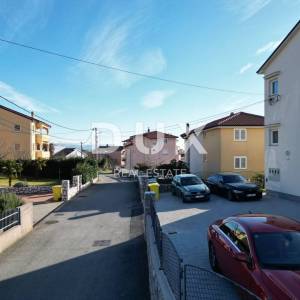 ZAMET (GORNJI), SRDOČI, MARINIĆI- građevinski teren 1000m2 za stambenu zgradu – stanove / obiteljsku kuću 