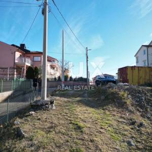 ZAMET (GORNJI), SRDOČI, MARINIĆI- građevinski teren 1000m2 za stambenu zgradu – stanove / obiteljsku kuću 