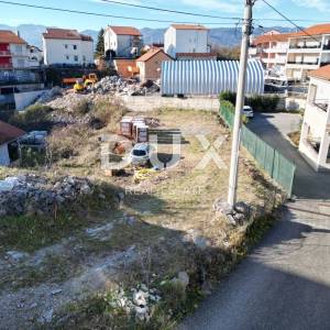 ZAMET (GORNJI), SRDOČI, MARINIĆI- građevinski teren 1000m2 za stambenu zgradu – stanove / obiteljsku kuću 