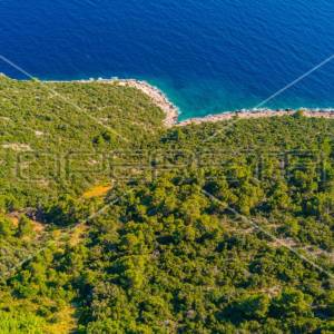 Zemljište, poljoprivredni potencijal u Potomju, 34.923 m2, Pelješac