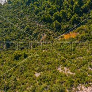 Zemljište, poljoprivredni potencijal u Potomju, 34.923 m2, Pelješac