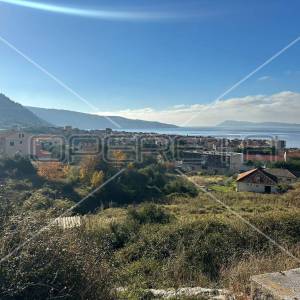Zemljište s pogledom na more u Komiži, Batuda Komiža