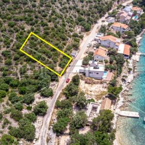Zemljište sa otvorenim pogledom na more, Lastovo