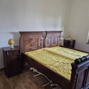 Zmajevac - okolica, imanje s kućom i gospodarskim objektima