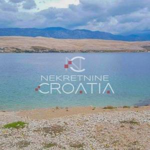ZRĆE, uz plažu, 134.000 m2 SA IZVOROM VODE !!! 
