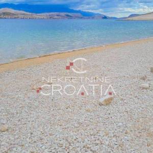 ZRĆE, uz plažu, 134.000 m2 SA IZVOROM VODE !!! 