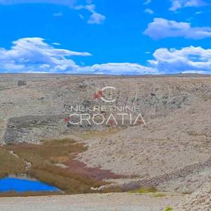 ZRĆE, uz plažu, 134.000 m2 SA IZVOROM VODE !!! 