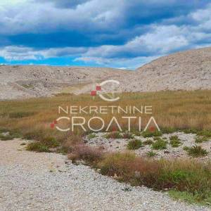 ZRĆE, uz plažu, 134.000 m2 SA IZVOROM VODE !!! 