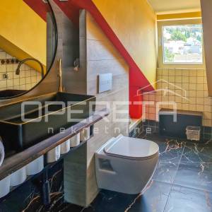 2 stana s otvorenim pogledom na more i jezgru Dubrovnika, Ploče