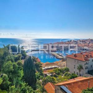 2 stana s otvorenim pogledom na more i jezgru Dubrovnika, Ploče