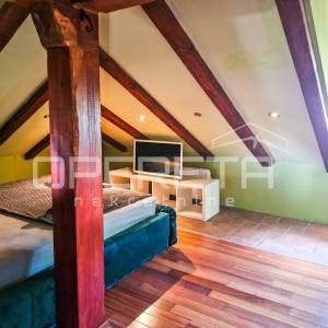 2 stana s otvorenim pogledom na more i jezgru Dubrovnika, Ploče