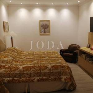2 vile s bazenom + poslovni prostor na jednoj parceli od 2.700 m2