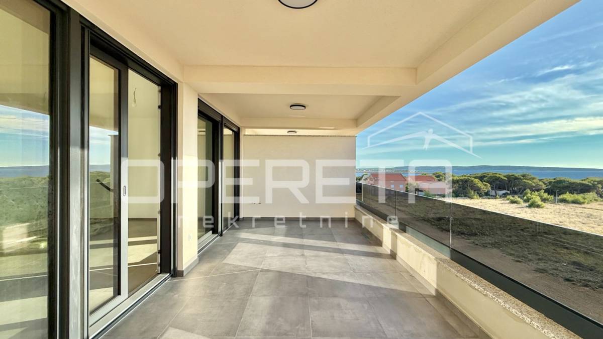 2S apartman na drugom katu – Povljana