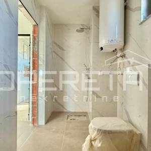 2S apartman na drugom katu – Povljana
