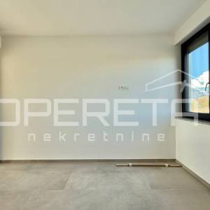 2S apartman na prvom katu – Povljana