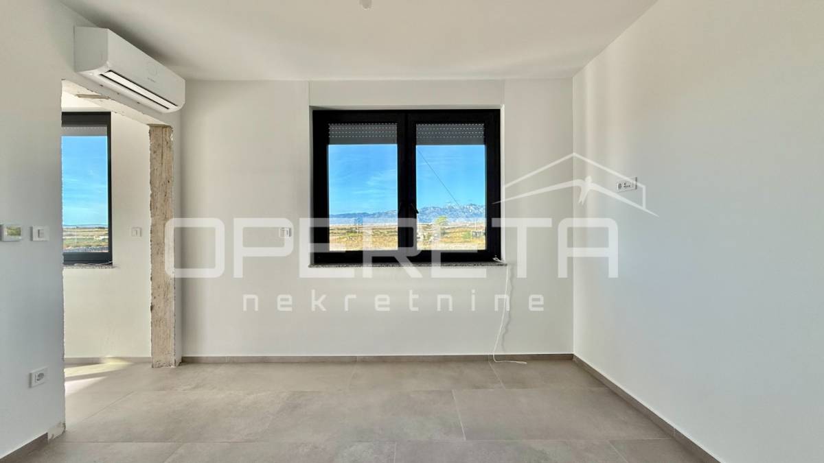 2S apartman na prvom katu – Povljana