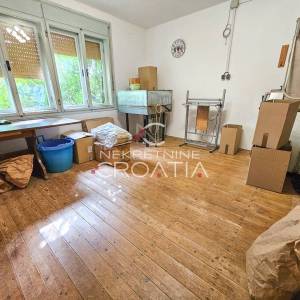 4,5 ha ZEMLJIŠTA + KUĆA