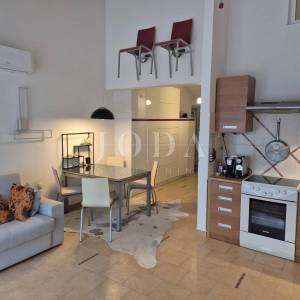 Apartman 50m od mora