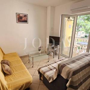Apartman 70 metara od plaže