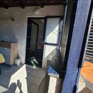 Apartman na prodaju u Barbarigi – prvi red do mora