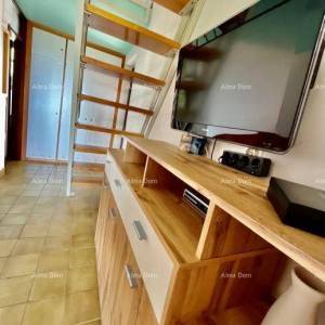 Apartman s galerijom i pogledom na more – Duga Uvala, 100 m od plaže