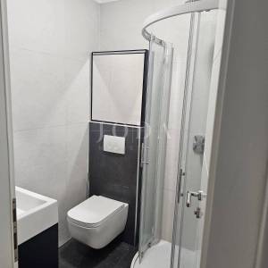 Apartman s okućnicom blizu plaže, Njivice