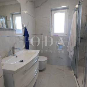 Apartman s otvorenim pogledom na more - Malinska