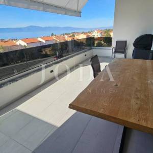 Apartman s otvorenim pogledom na more - Malinska