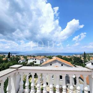 Apartman s otvorenim pogledom na more - Malinska
