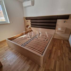 Apartman s pogledom na more i okućnicom, Njivice - otok Krk