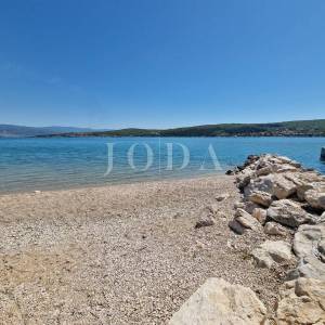 Apartman s pogledom na more 60 m od plaže