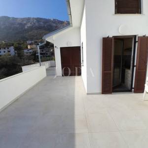 Apartman sa bazenom
