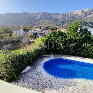 Apartman sa bazenom