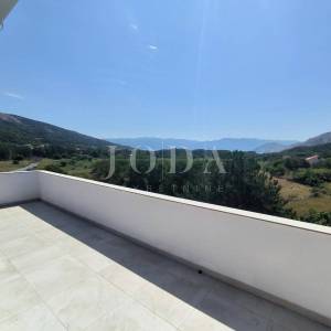 Apartman sa bazenom