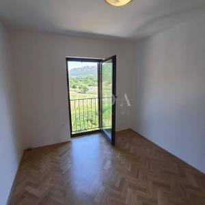 Apartman sa bazenom