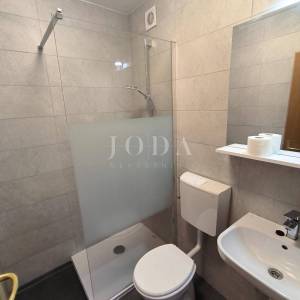Apartman sa bazenom