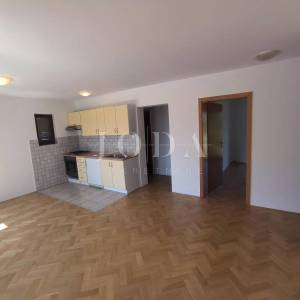 Apartman sa bazenom
