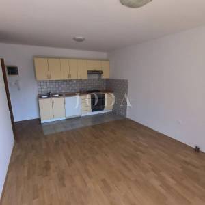 Apartman sa bazenom
