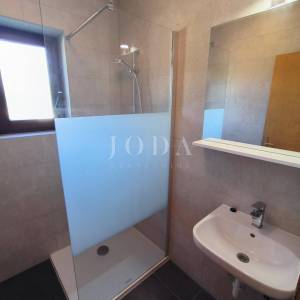 Apartman sa bazenom