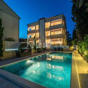 Apartman sa vlastitim prilazom plaži