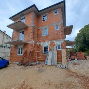 Apartman u novogradnji s dvije spavaće sobe