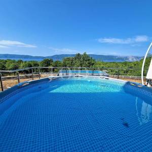 Apartman u prizemlju s pogledom na more