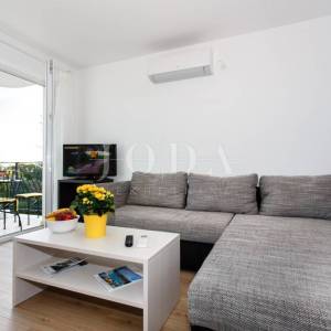 Apartmanska vila sa 6 apartmana s pogledom na more