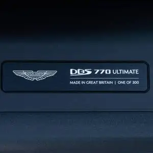 Aston Martin DBS 770 ULTIMATE COUPE